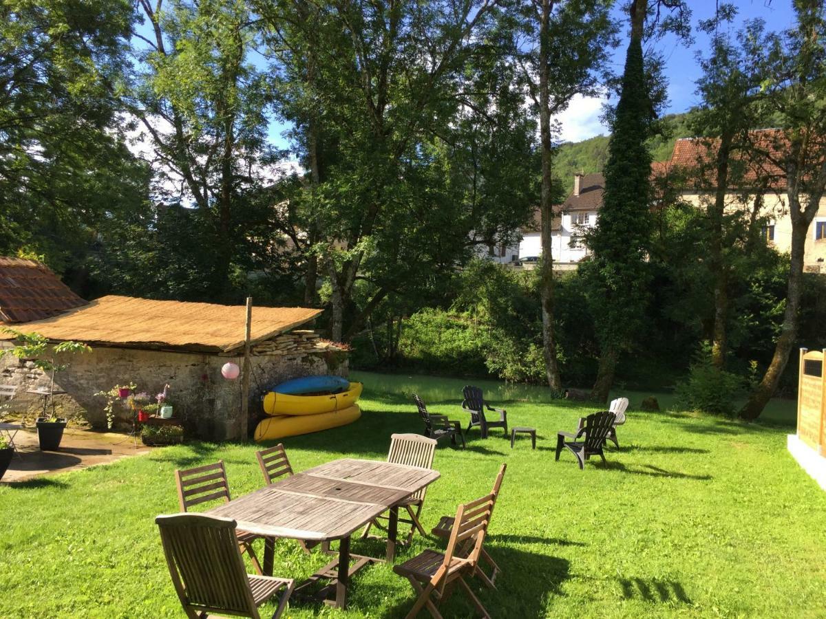 Gite Sur Loue Ornans Exterior foto