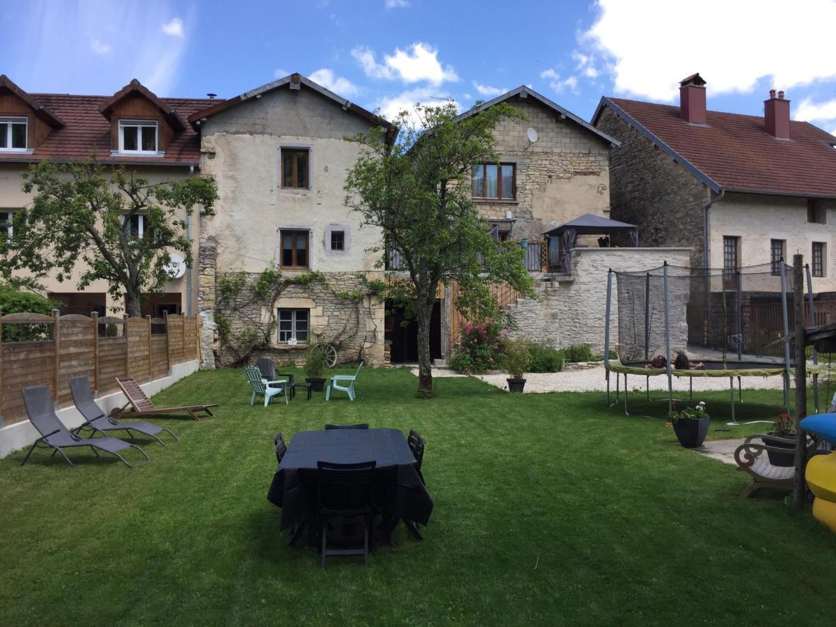 Gite Sur Loue Ornans Exterior foto